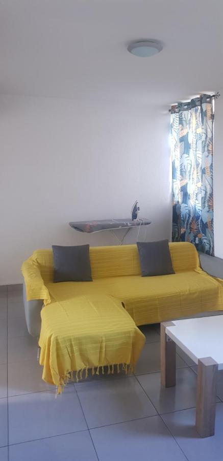 Ferienwohnung La Belle Rose Des Iles Les Abymes Exterior foto