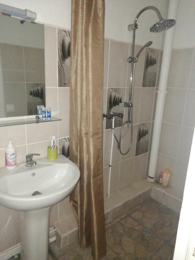 Ferienwohnung La Belle Rose Des Iles Les Abymes Exterior foto